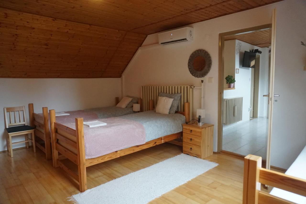 Villa Grande Heviz Bagian luar foto